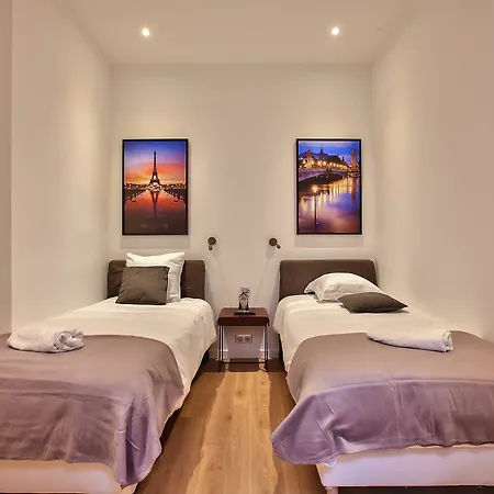 64 - Luxury Flat Champs-elysees 1d *